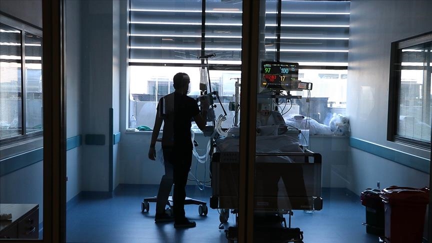 Turkey reports over 13,600 new COVID-19 cases