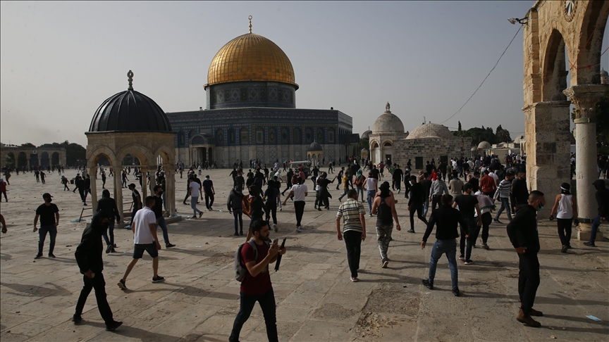 Israeli forces withdraw from Al-Aqsa Mosque after 4-hour raid