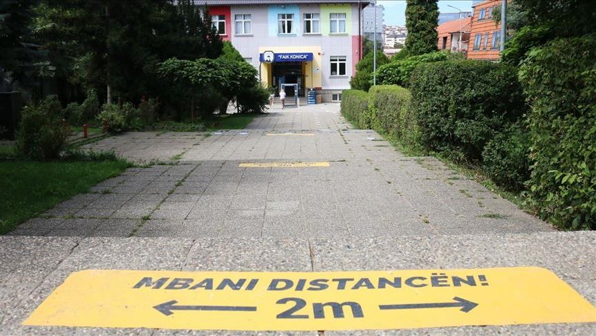 Kosovë, 3 viktima dhe 49 të infektuar me COVID-19 në 24 orë