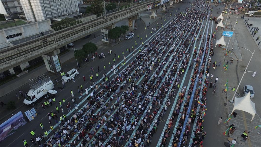 Ethiopian Muslims host largest iftar gathering