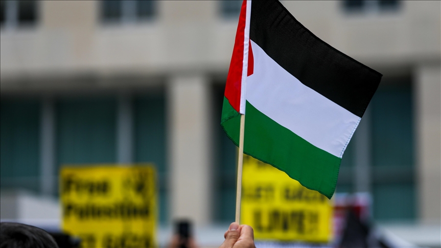 Thousands march in solidarity with Palestine in US capital