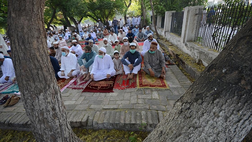 Pakistan’da Ramazan Bayramı yarın idrak edilecek