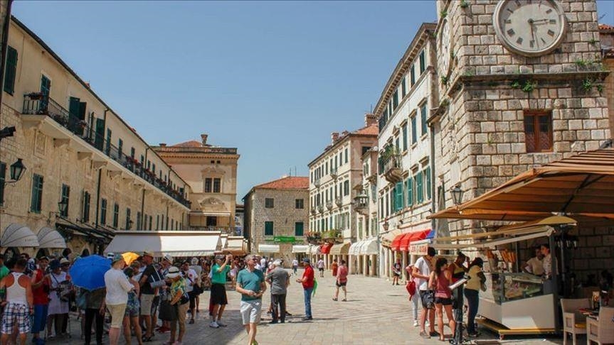 Crna Gora: Besplatni PCR testovi za turiste od četvrtka