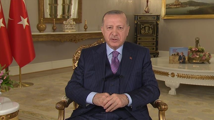 Erdogan čestitao Bajram: Nadam se da nas čekaju bolji dani