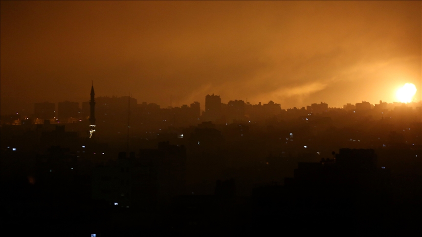 "القسام" يطلق عشرات الصواريخ على جنوب إسرائيل 