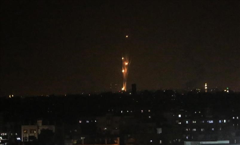 "القسام" تعلن قصف ثلاث مدن إسرائيلية بعشرات الصواريخ 