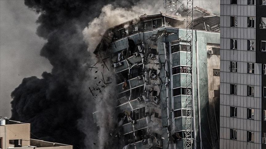 4 مؤسسات إعلامية دُمرت مكاتبها في برج "الجلاء" بغزة