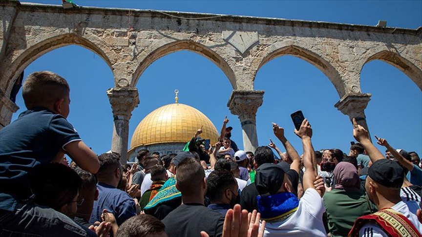 Líder de Hamas en el extranjero dice que para reducir las tensiones Israel debe abandonar la mezquita de Al-Aqsa
