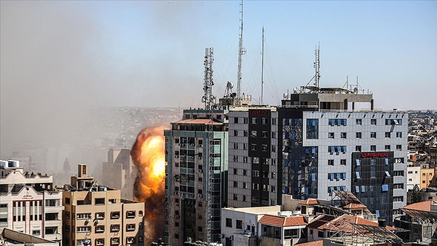 ABD Ulusal Basın Kulübünden İsrail'e çağrı: Basın kuruluşlarının binalarına yönelik saldırıları durdurun