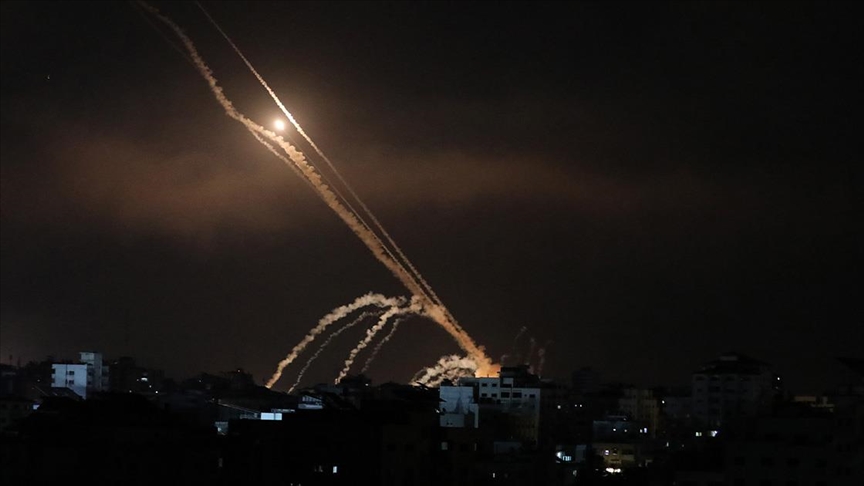 "القسام" تعلن توجيه ضربة صاروخية "كبيرة" لتل أبيب وضواحيها 