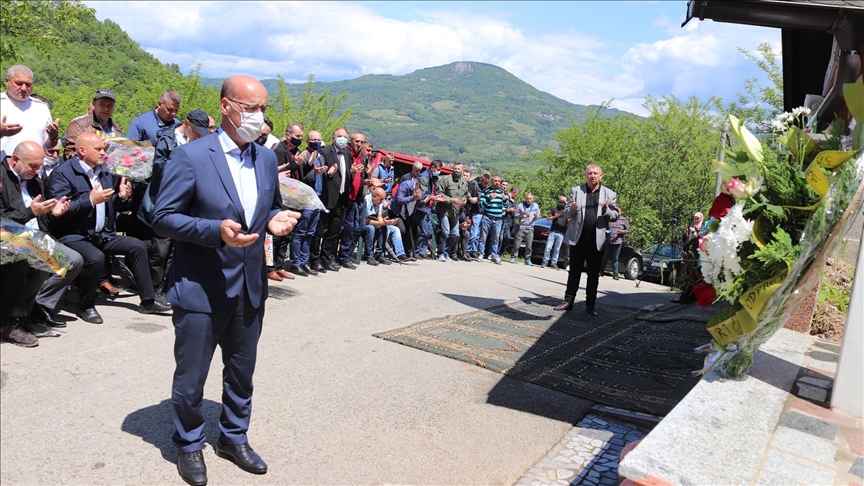 Salkić u Bratuncu: Moramo biti spremni da branimo slobodu i domovinu