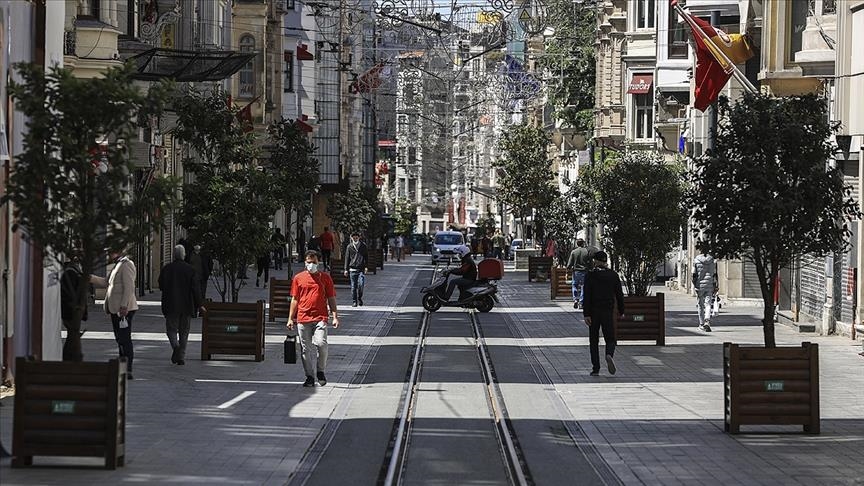 روند عادی‌سازی و کاهش محدودیت‌های کرونایی در ترکیه از فردا آغاز می‌شود