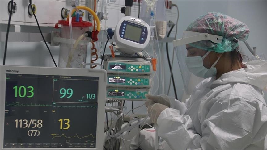 Türkiye'de 10 bin 174 kişinin Kovid-19 testi pozitif çıktı, 223 kişi yaşamını yitirdi