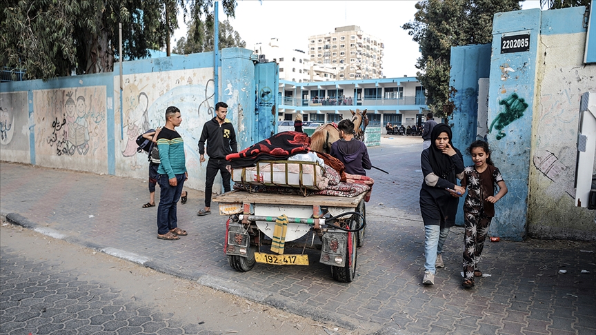 BM: İsrail'in Gazze'ye saldırıları sonucu en az 52 bin kişi yerinden edildi