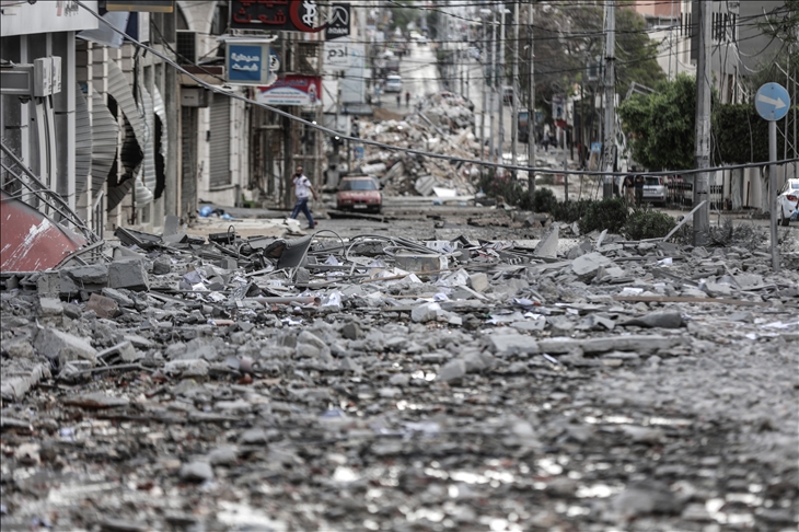 Pesawat tempur Israel hantam jalanan di Jalur Gaza