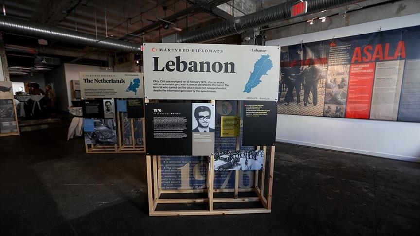 Выставка в память об убитых турецких дипломатах открылась в Вашингтоне