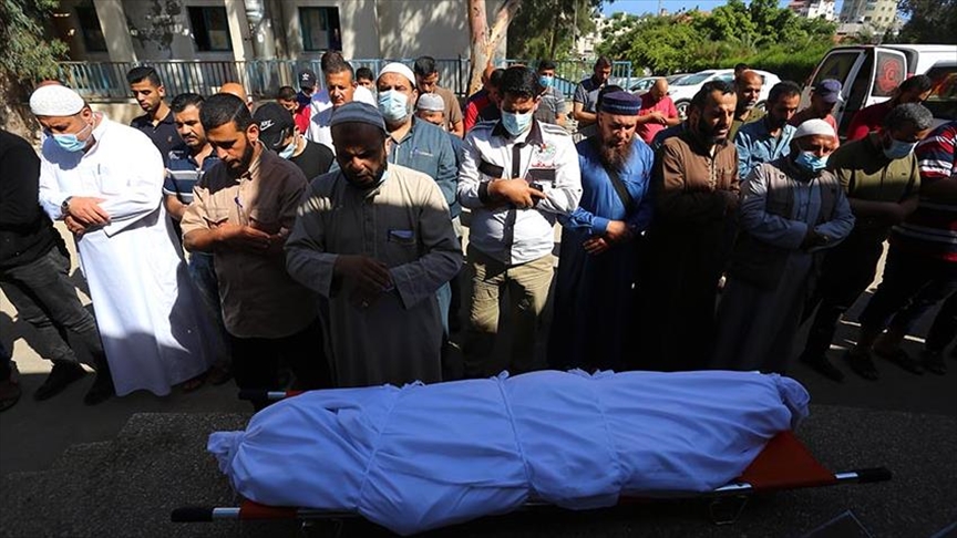 La cifra de muertos en Gaza por los ataques israelíes asciende a 227, incluidos 64 niños