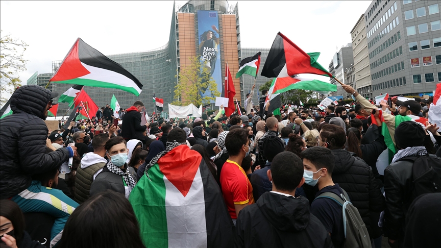Hundreds in Brussels protest Israel's attacks on Palestine