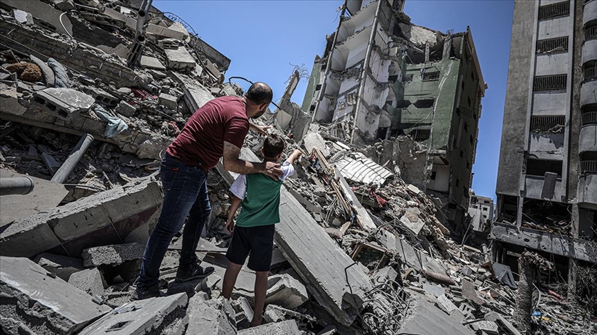 Travma tedavisi gören 11 Filistinli çocuk İsrail hava saldırılarında öldü