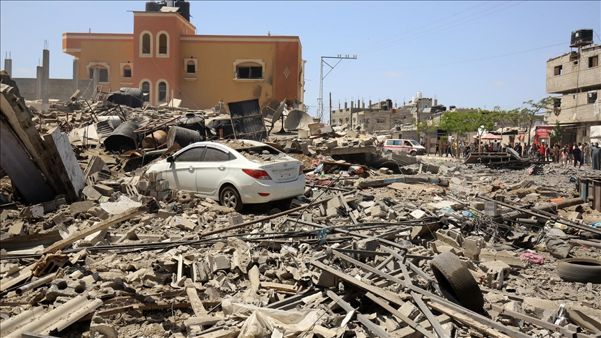 Israeli military targets car in Gaza, killing 2 civilians