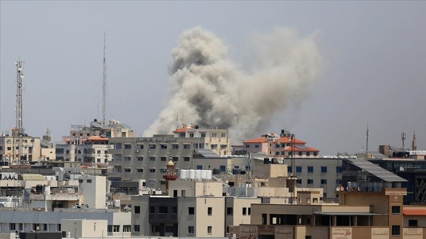 Israeli army continues attacks on Gaza