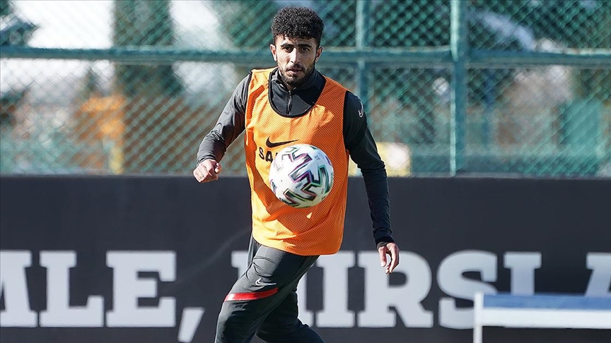 Bilal Başacıkoğlu, Heracles Almelo ile sözleşme imzaladı