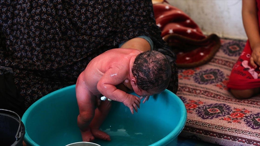 Gaza: Palestinka se porodila u školi u koju se sakrila od izraelskih napada