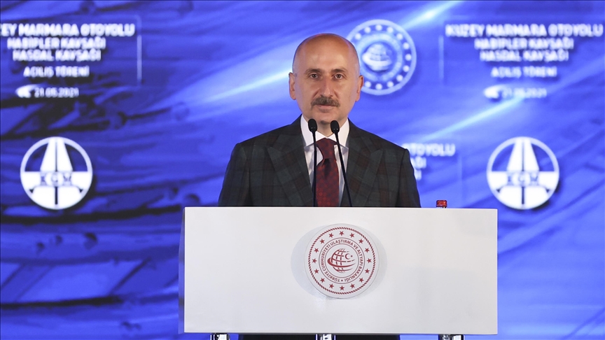 Ulaştırma ve Altyapı Bakanı Adil Karaismailoğlu: Kuzey Marmara Otoyolu'nun toplam uzunluğu 443 kilometreye ulaşacak
