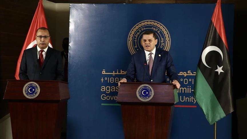 Visite de Hichem Mechichi en Libye : Tunis et Tripoli signent un accord en matière de transport