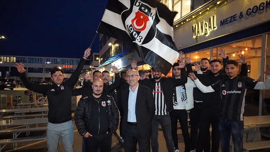 Danimarka Kartalları, Beşiktaş'ın şampiyonluğunu kutladı