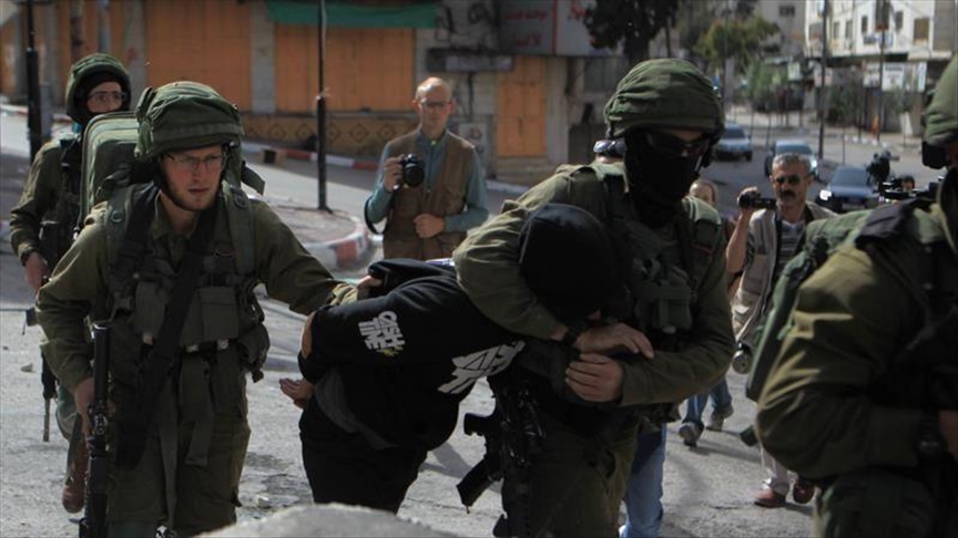 Tentara Israel tangkap 23 warga Palestina dalam penggerebekan Tepi Barat