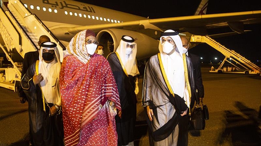 Qatari FM visits Sudan to discuss bilateral ties
