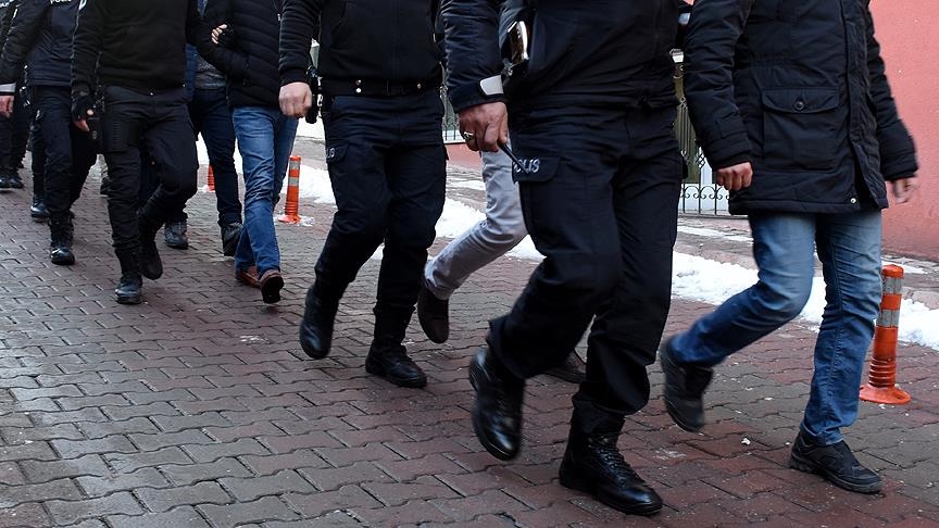 Balıkesir merkezli 17 ilde FETÖ'nün askeri mahrem yapılanmasına yönelik operasyon: 14 gözaltı