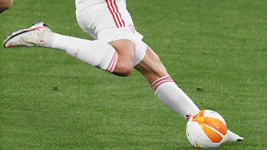Croatian forward Mandzukic announces departure from Milan