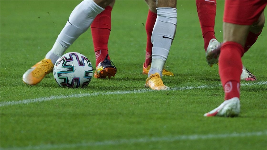 Süper Lig'e yükselecek son takım İzmir derbisiyle belli olacak