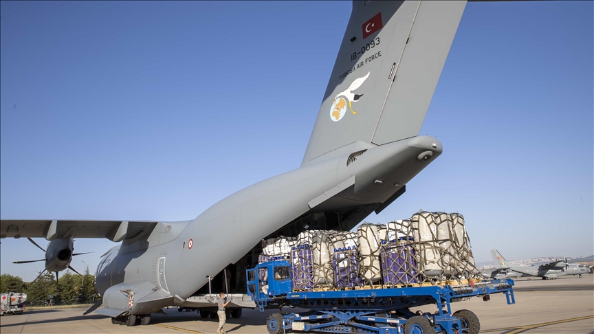 Turquía envía ayuda a India para combatir la COVID-19