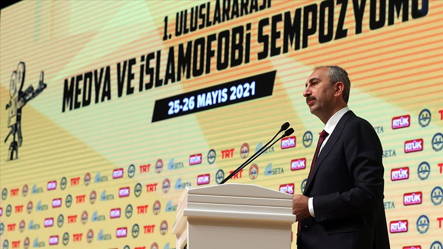 Adalet Bakanı Gül'den 'nefret suçu' açıklaması: Türk Ceza Kanunu'nda yeni bir düzenleme yapacağız