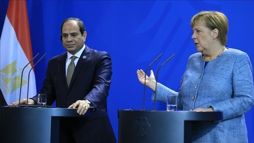 ميركل تبحث مع السيسي التطورات في الشرق الأوسط