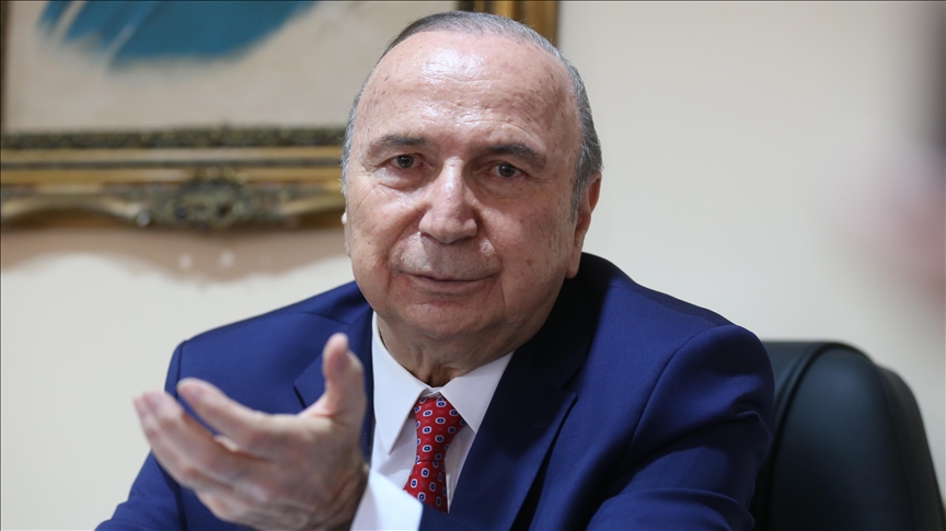Galatasaray Kulübü Başkan Adayı İbrahim Özdemir, listelerini divan kuruluna teslim etti