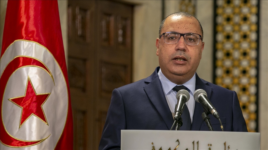 Tunisian prime minister visits Qatar to boost economic ties