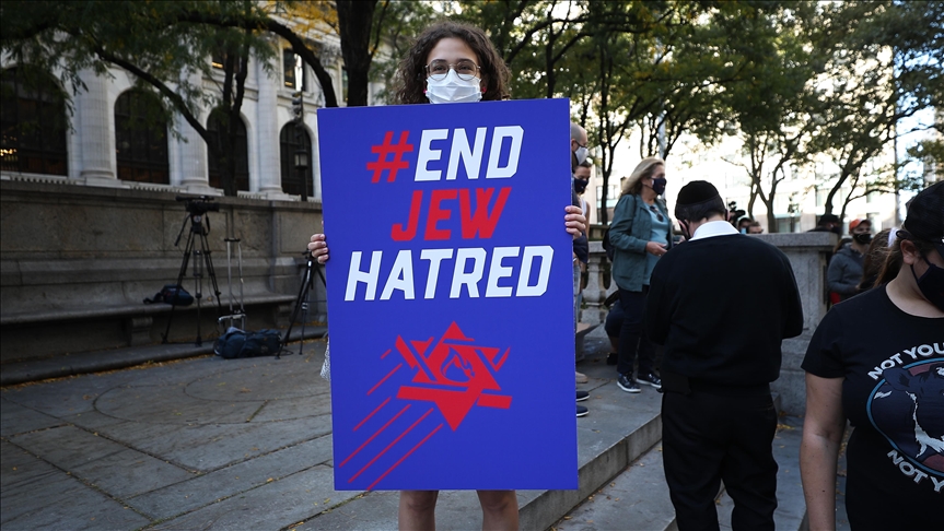 Biden slams dramatic rise in anti-Semitic attacks