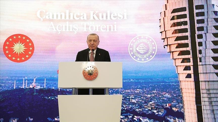 Presidenti Erdoğan inauguron Kullën Çamlıca në Stamboll