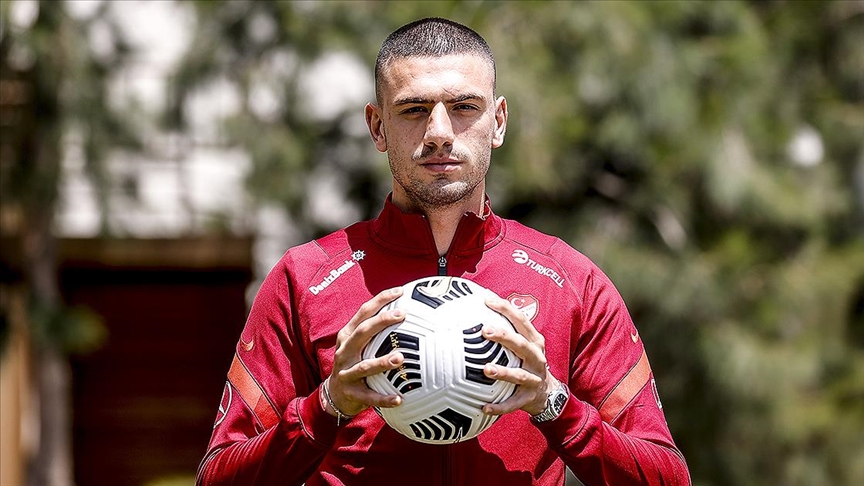 Milli futbolcu Merih Demiral: Avrupa'da Türklerin başarısı konuşuluyor