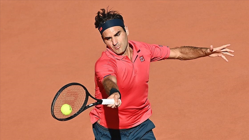 487 gün sonra grand slam maçına çıkan Federer Fransa Açık'ta ikinci tura yükseldi