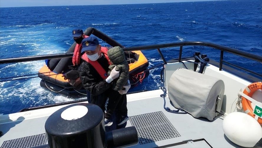 Turkey rescues 74 asylum seekers in Aegean Sea