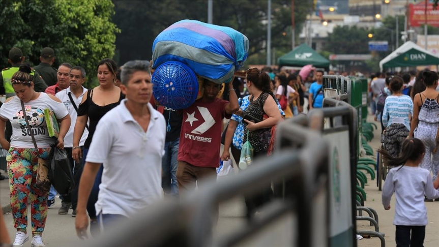 Colombia mantiene cierre de los pasos fronterizos con Venezuela hasta septiembre