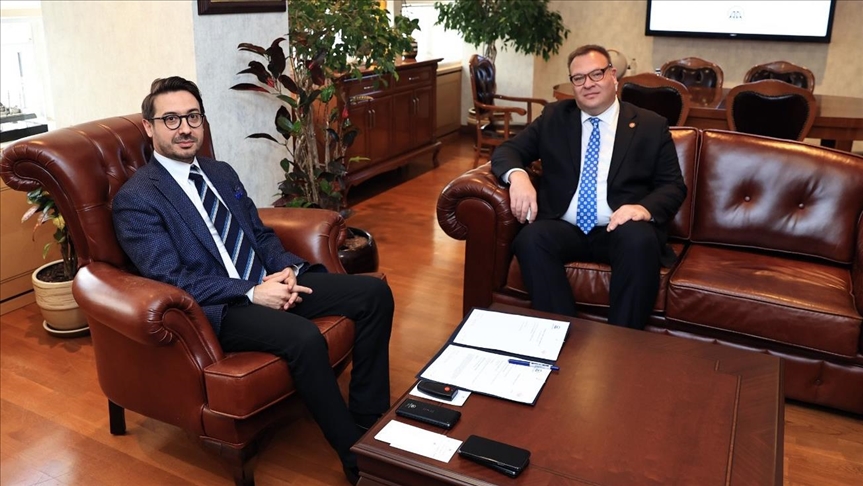 Montenegrin ambassador visits Anadolu Agency headquarters