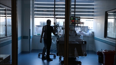 Türkiye'de 7 bin 181 kişinin Kovid-19 testi pozitif çıktı