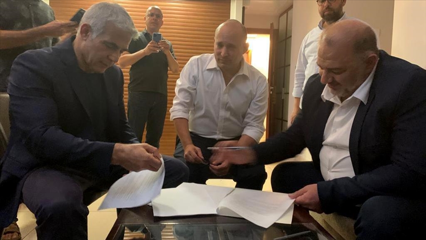 Coalition government forms to end Netanyahu's rule in Israel