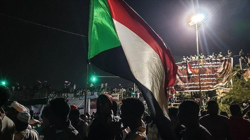 Sudanese protest on second anniversary of massacre in front of army headquarters